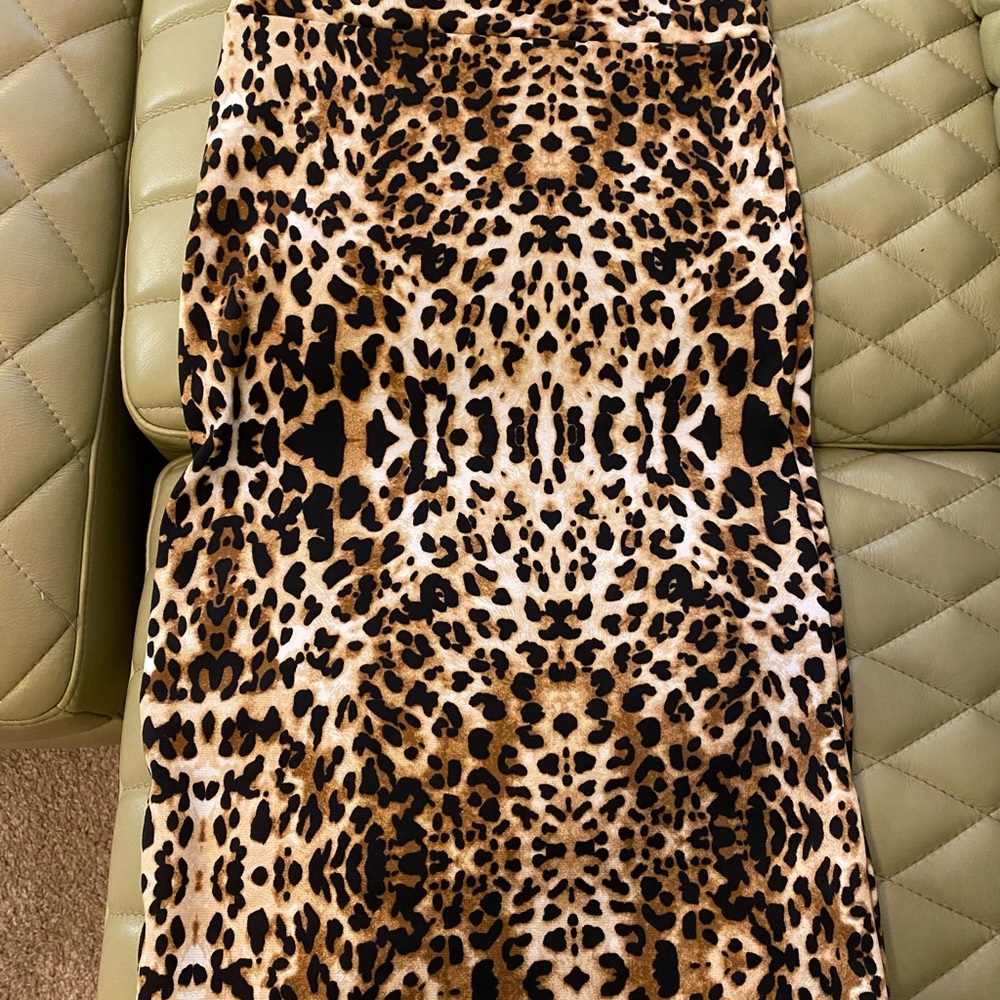 HERSHE Ladies Size S Animal Print Skirt NWOT - Picture 4 of 5